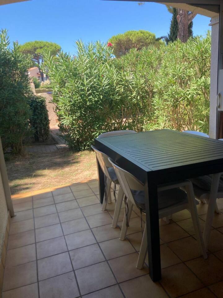 Appartement 4/6 Personnes Plain Pied - 5Min Plage - Piscine En Face Агд Екстер'єр фото